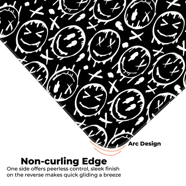 Graffiti Drip Smiley Deskmat
