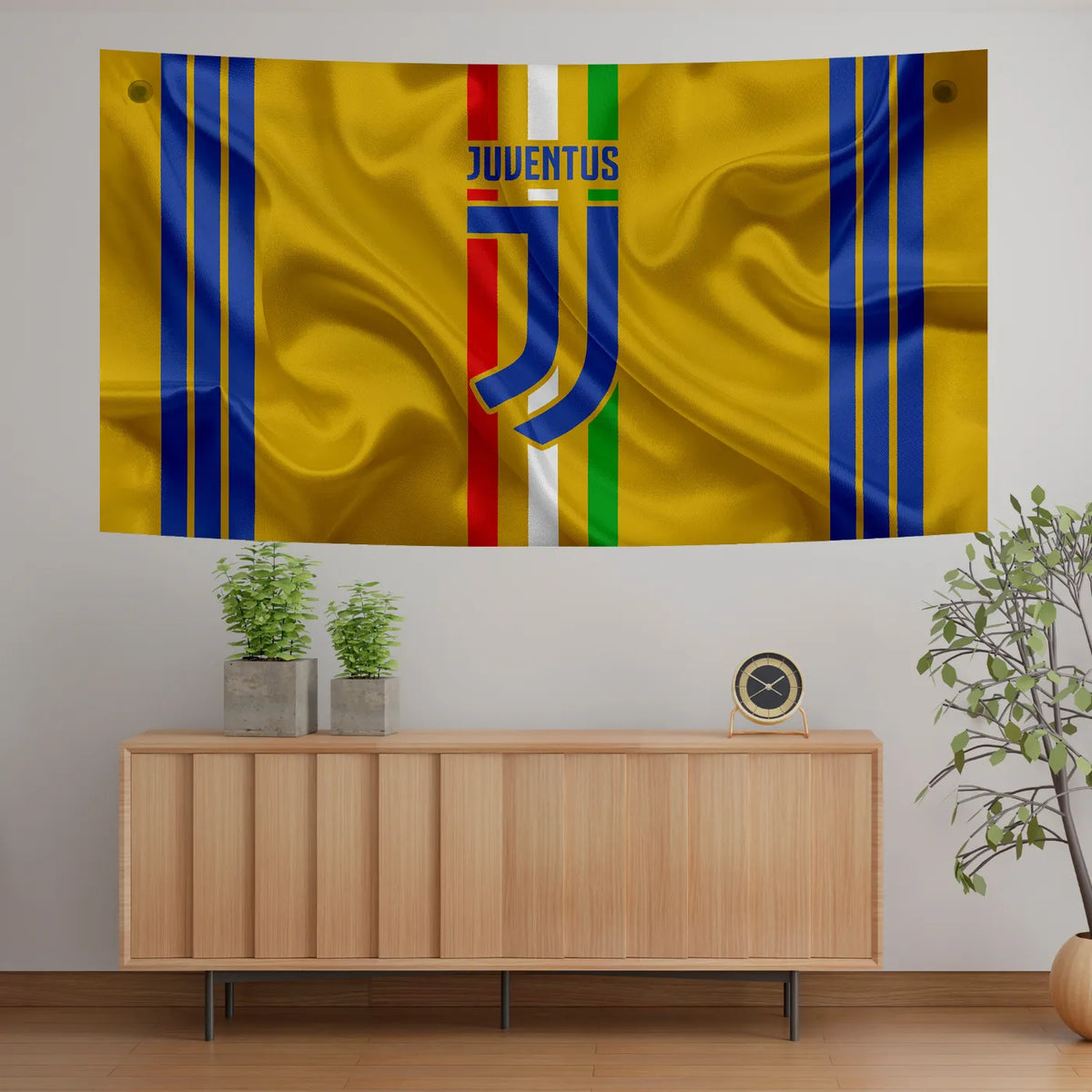 Golden Glory Juventus Stripe Tapestry