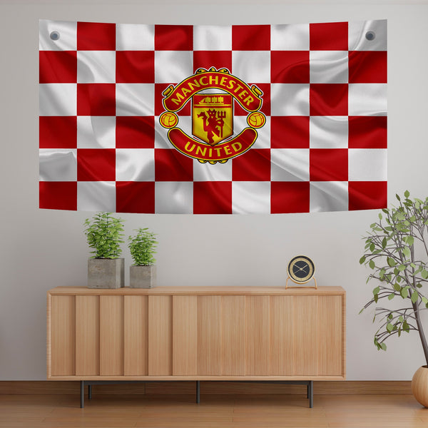 Manchester United Checkered Glory Tapestry